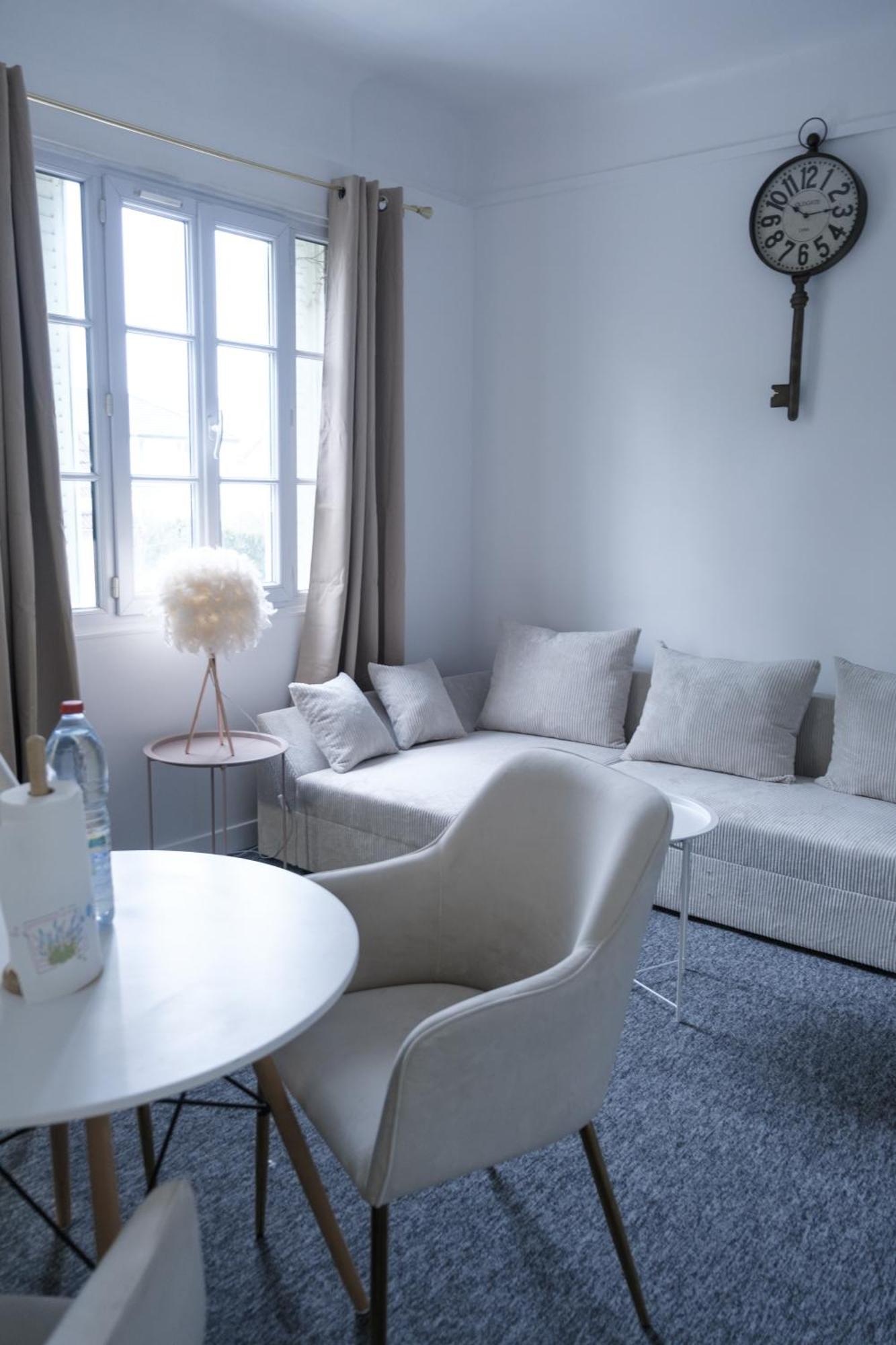 לה בורז'ה Residence Peace מראה חיצוני תמונה